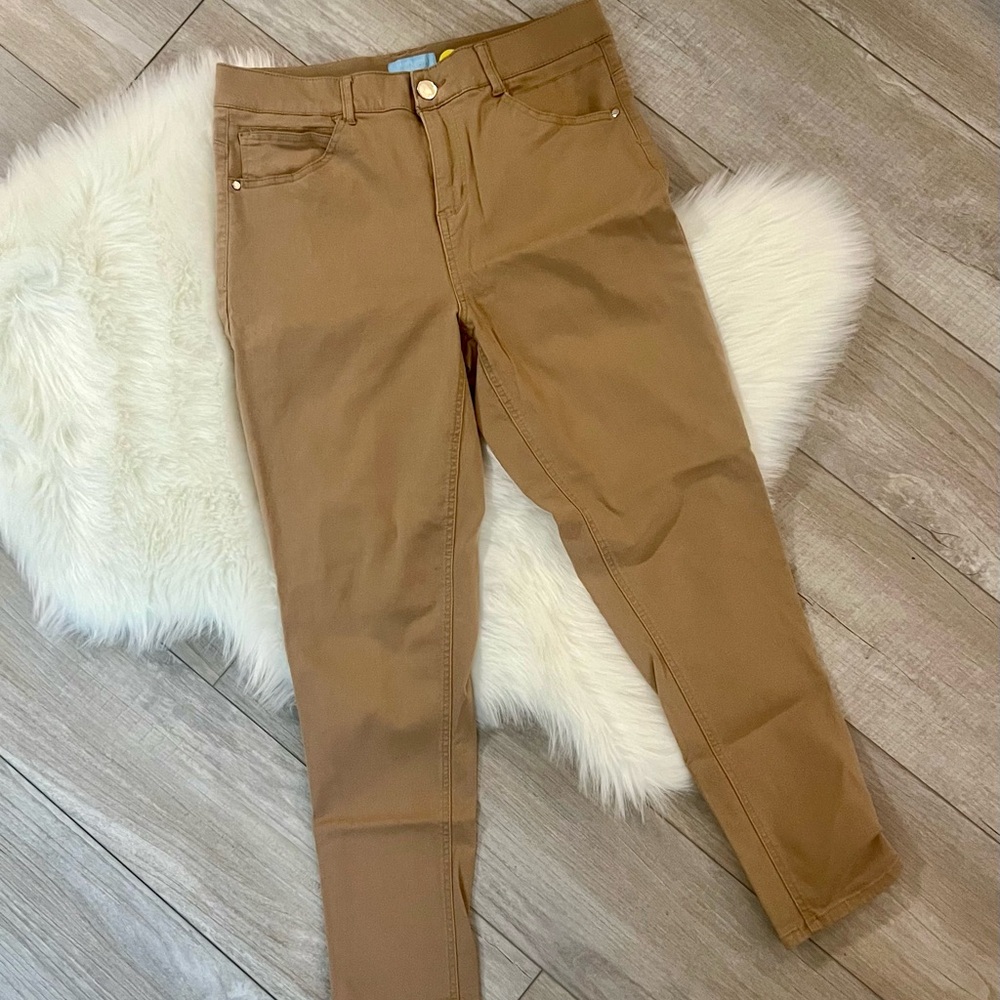 DRAPER JAMES | High Rise Tan Khaki Straight Stretchy Pants (14/32)